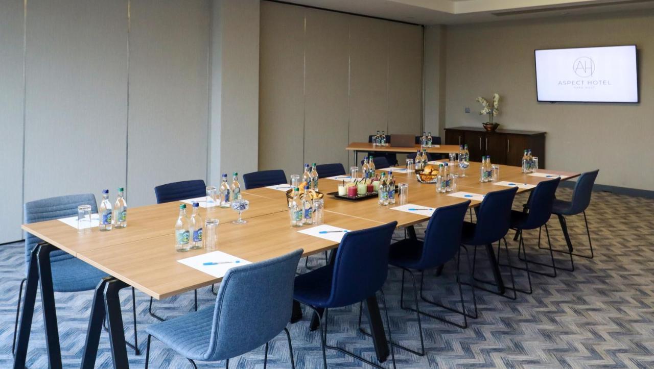 Aspect Hotel Park West Clondalkin Kültér fotó