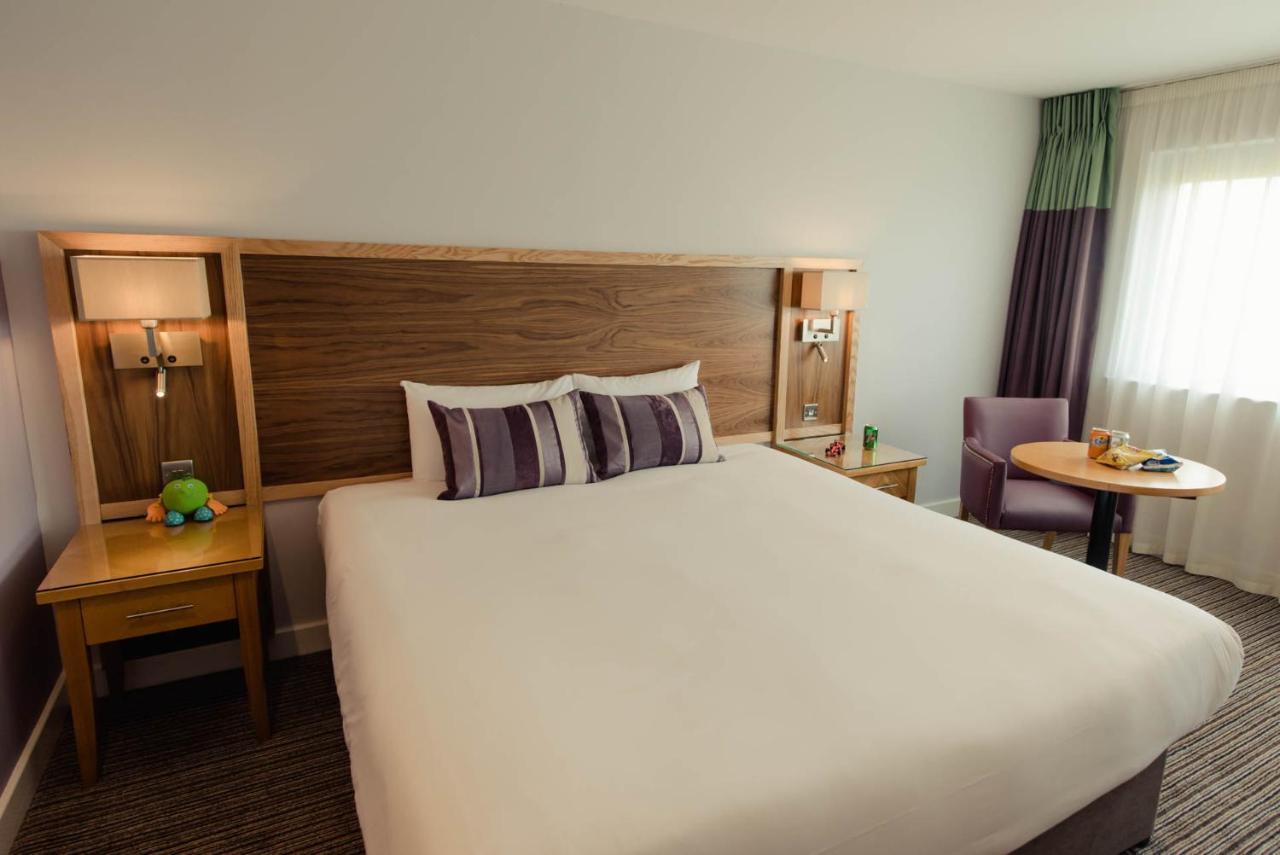 Aspect Hotel Park West Clondalkin Kültér fotó